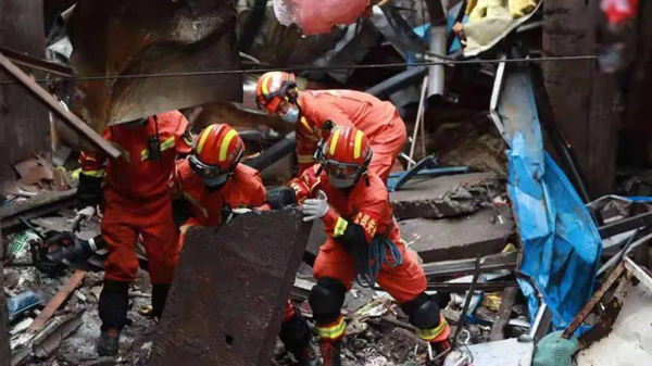 國務院安委會決定對湖北十堰燃氣爆炸事故查處進行掛牌督辦