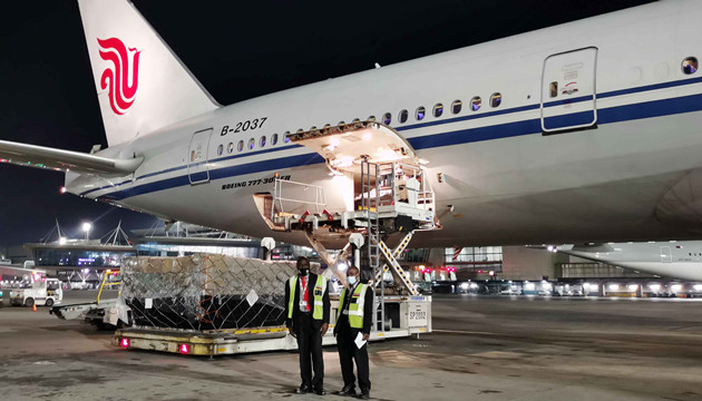 應對疫情高峰 南非升級「封鎖令」等級