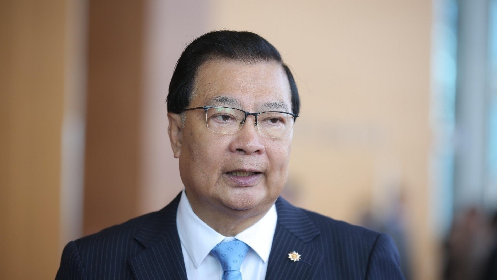 譚耀宗：傳媒與市民一樣要遵守法律