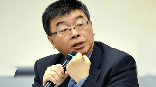 邱毅今早飛廈門 也要去打大陸的新冠疫苗