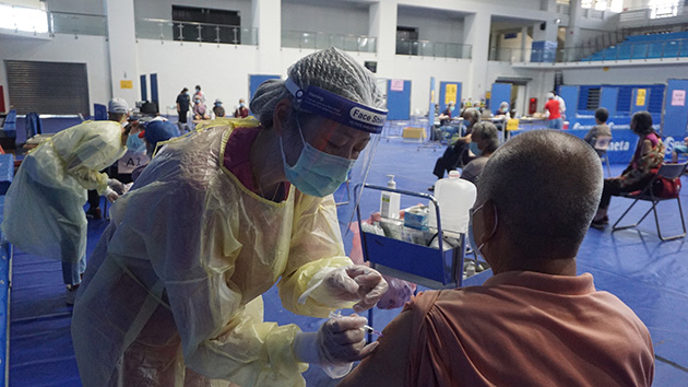 全台接種154萬人次疫苗 增17例接種後死亡