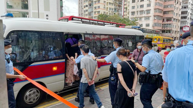 警方協和街冚非法麻雀賭檔 拘捕9人