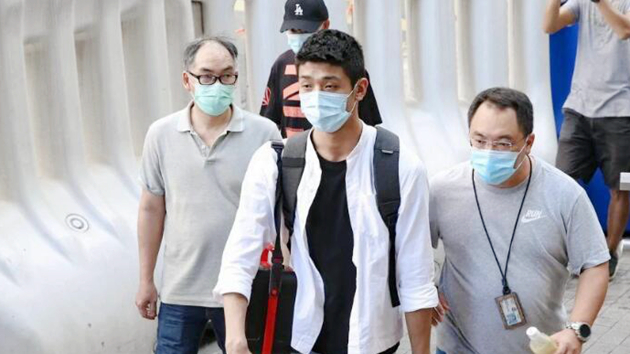 「初選」案被告鄒家成獲准保釋 每晚警署報到不得離港