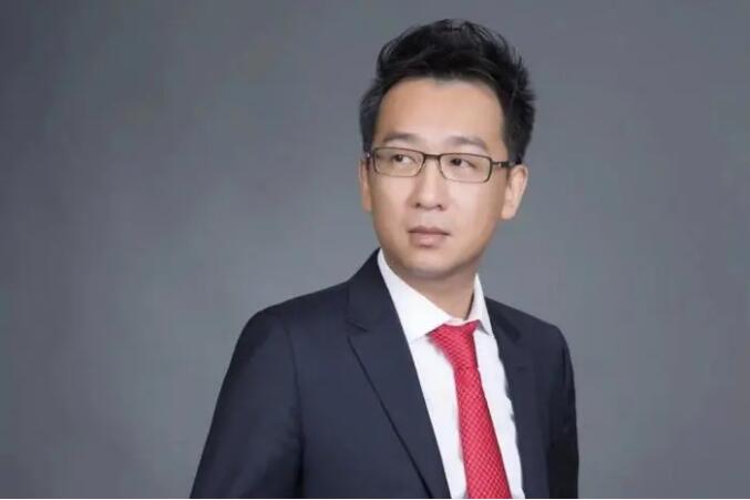 【財經放大鏡】交銀洪灝﹕周期性板塊漸見頂，宜配置非周期性價值板塊