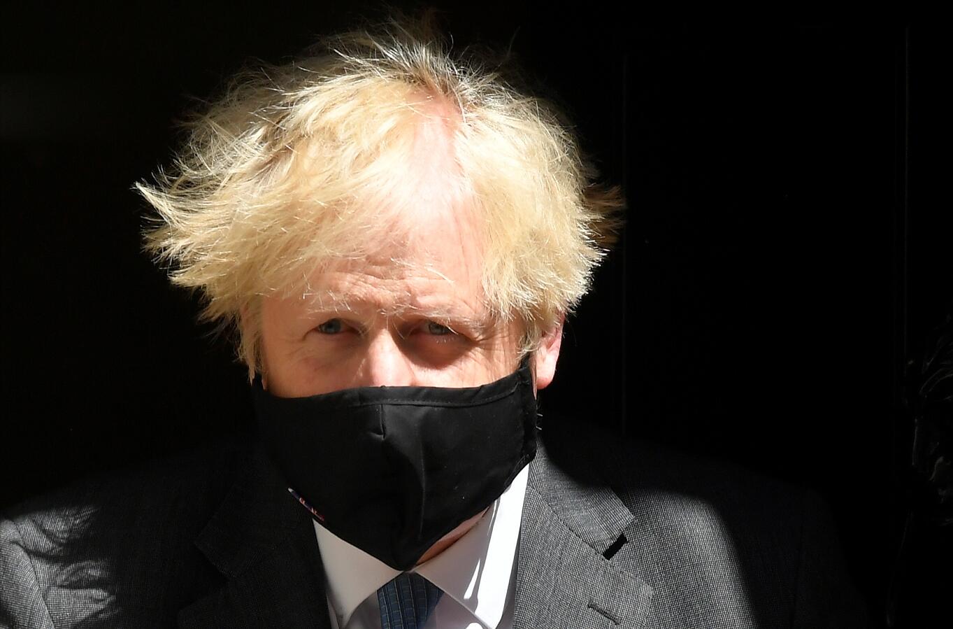 約翰遜：已打兩針英國人可在世界各地旅行