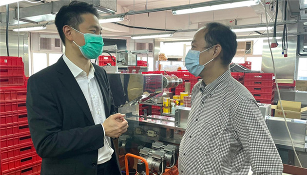 周浩鼎走訪傳統老餅家智能化工廠 探討工業4.0再工業化