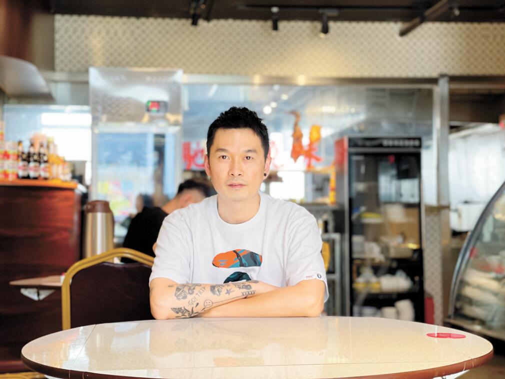 隻身赴京創業11年 港青拚出兩間茶餐廳