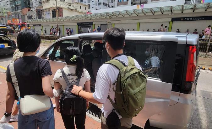 警方元朗掃黃 拘一名51歲非華裔女子