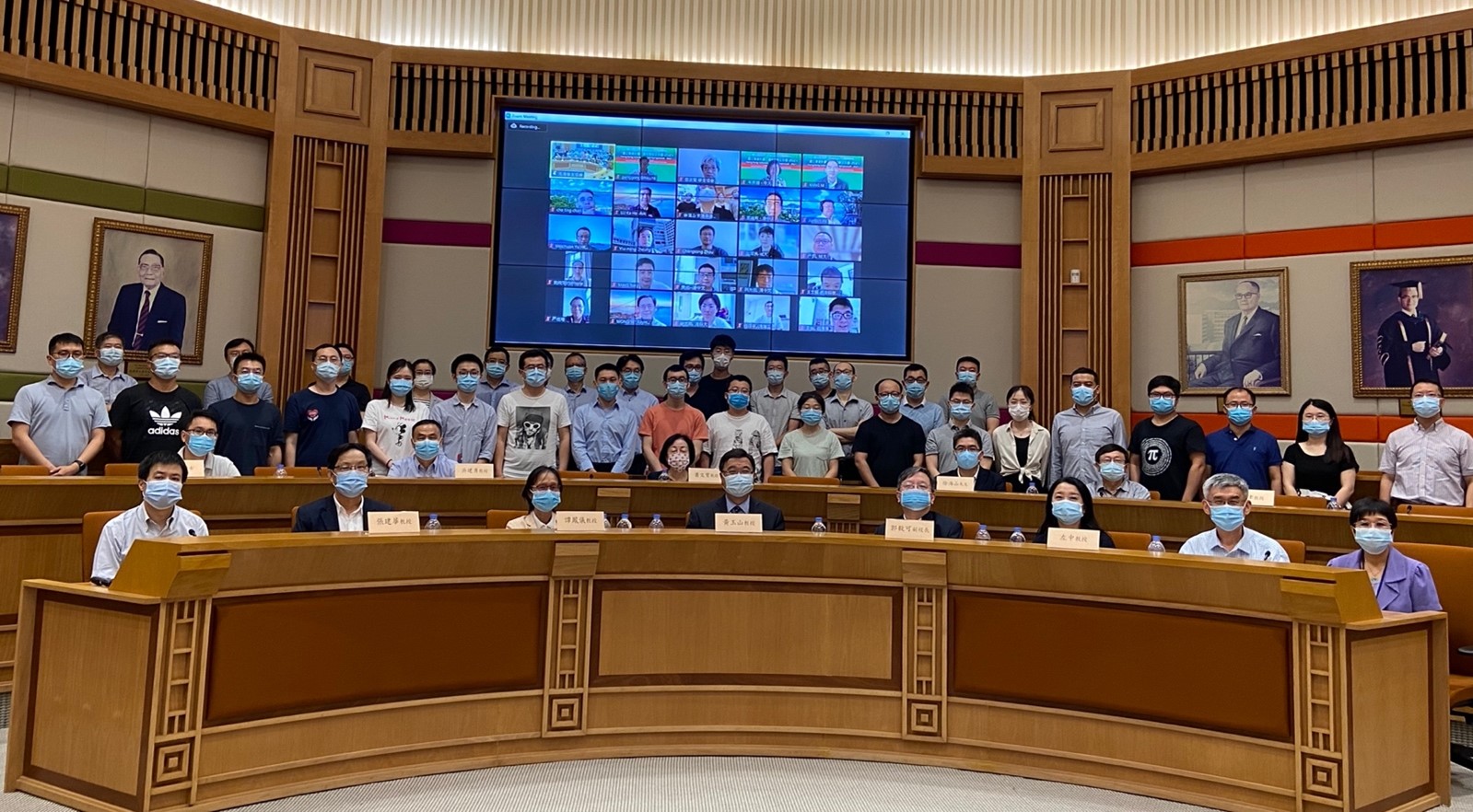 200學者出席「香江學者計劃周年學術交流會」會上評審並嘉許12位博士