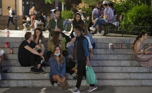 西班牙逾800名學生畢業旅行後確診感染新冠病毒