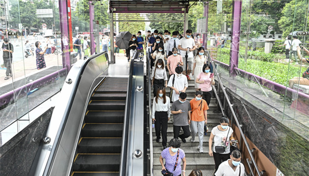 內地28日新增境外輸入18例  疫苗接種超12億劑次