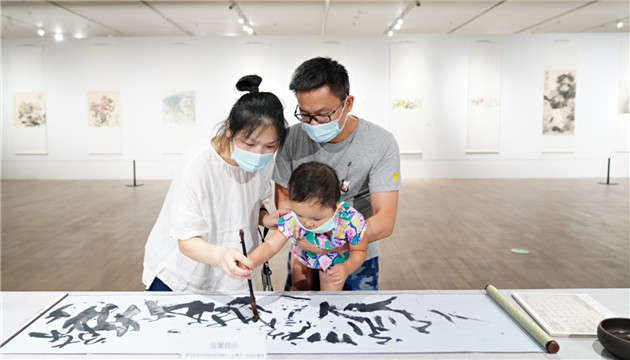 【中共百年 深圳故事】「迴響之家書——慶祝建黨一百周年藝術邀請展」在深圳光明啟幕