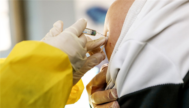 國家衛健委：全國新冠疫苗接種劑次超12億