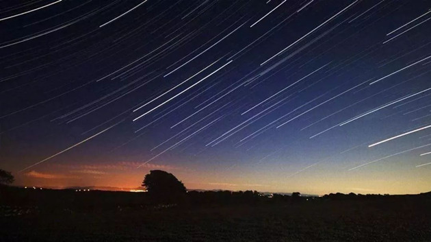 7月天宇星光璀璨  金星忙約會水星迎大距