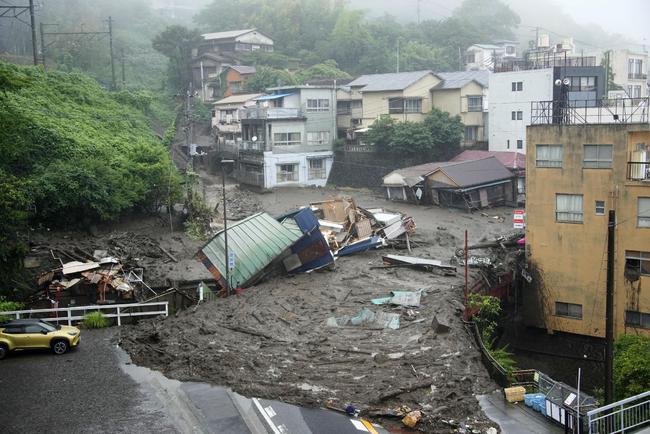 日本發生大規模泥石流有19人失蹤 首相菅義偉發聲