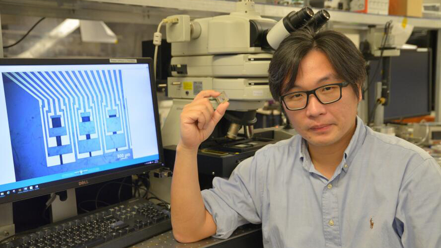 港大機械工程團隊研發嶄新可穿戴 心電圖傳感器偵測心房顫動