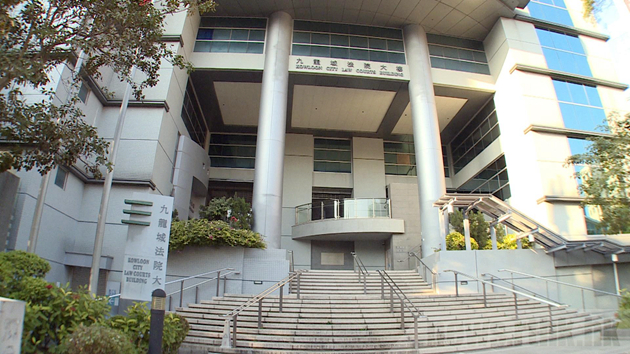 涉拒捕原判監4周緩刑兩年 網媒女記者改判社服令