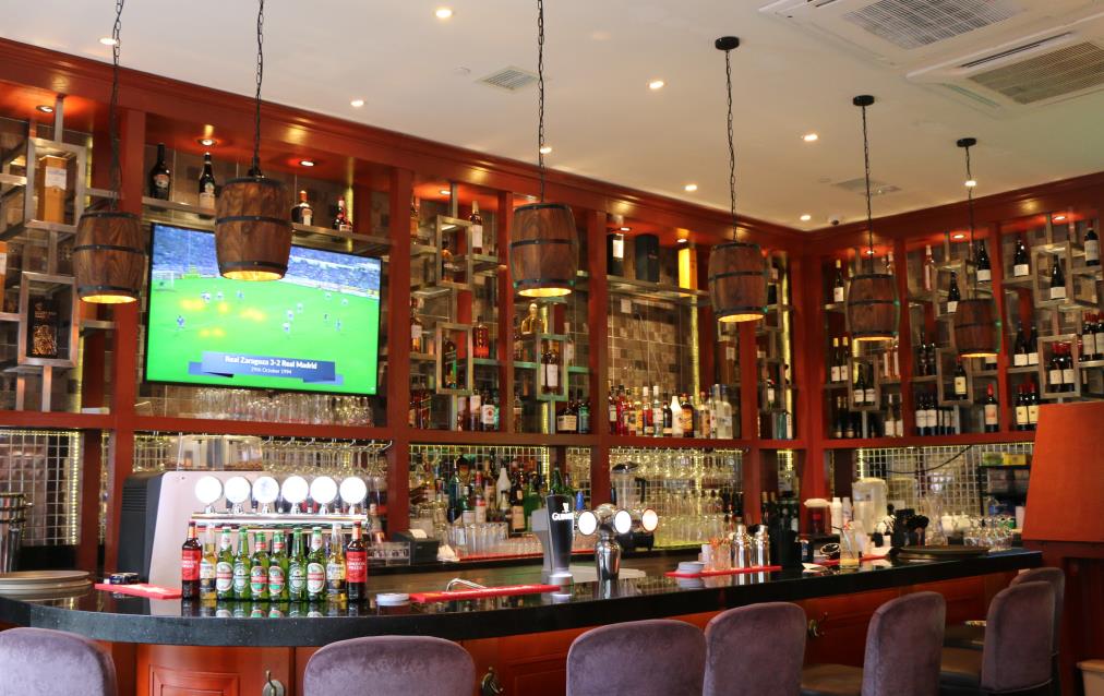 【美食】英式運動主題酒吧 King’s Arms進駐東涌