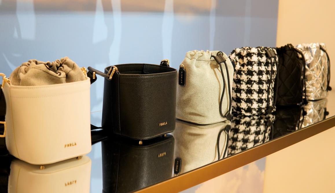 【時尚】FURLA秋冬女裝袋款 盡顯色彩美感