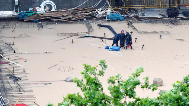 五問河南特大暴雨：這裏為何成為全國強降雨中心？