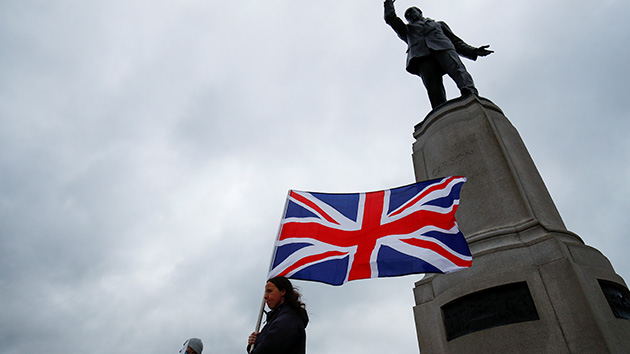 報告：英政府數十年內都面臨疫情支出帶來的財務風險