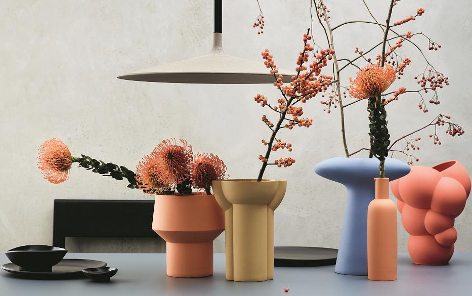 【家品】德國名瓷Rosenthal  周年限量版花瓶登場