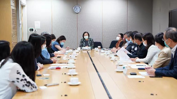 陳肇始：各區「地區康健站」預期於第四季投入服務