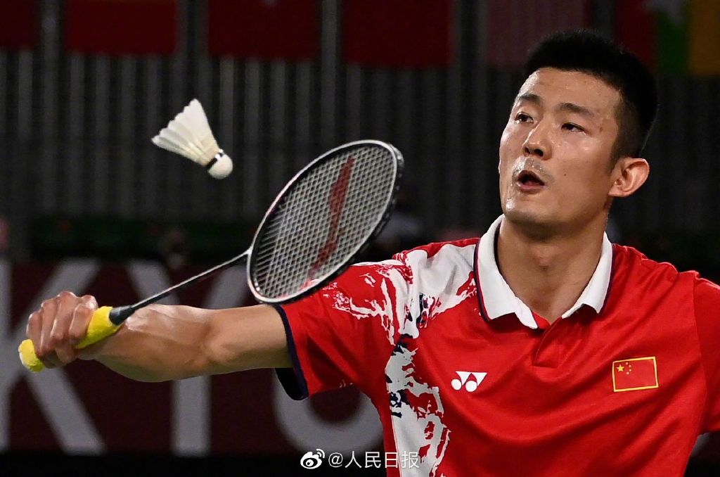 諶龍戰勝中國台北名將周天成 晉級羽球男單四強