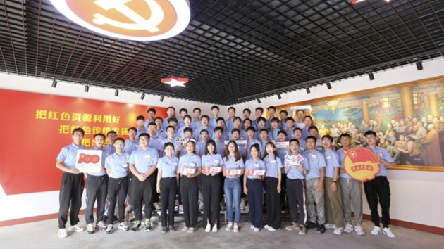 【中共百年 深圳故事】「沉浸式」學黨史!青春對話穿越百年