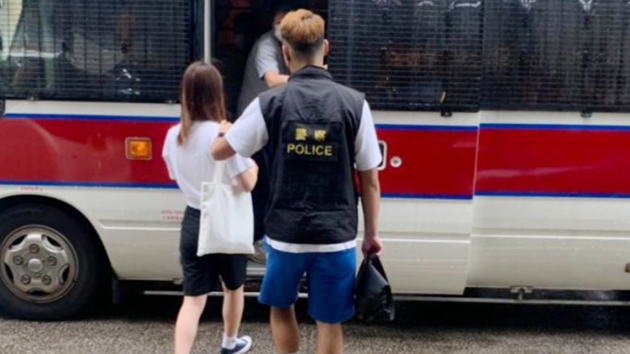 警方聯同入境處掃黃反偷渡 拘捕12人