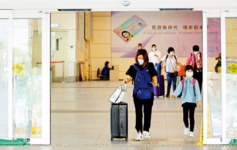 何栢良籲收緊回港檢測要求 加強與內地溝通免走漏個案