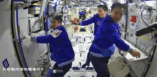 關燈睡覺？熱水泡腳？「太空在軌生活」再現劇透 