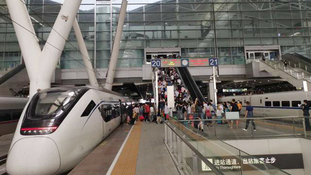 受颱風「盧碧」影響 廣鐵停運部分線路列車