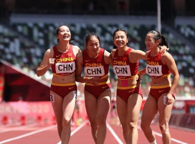 女子4x100米接力 中國四女將獲得第6名