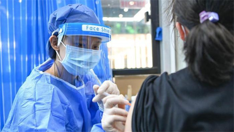 內地累計報告接種新冠病毒疫苗超19億劑次