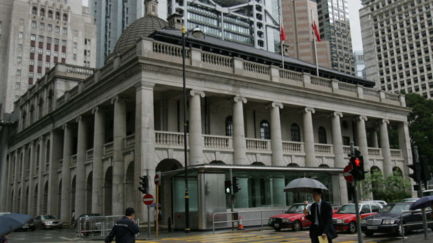 【港事講場】宜立法規管加熱煙