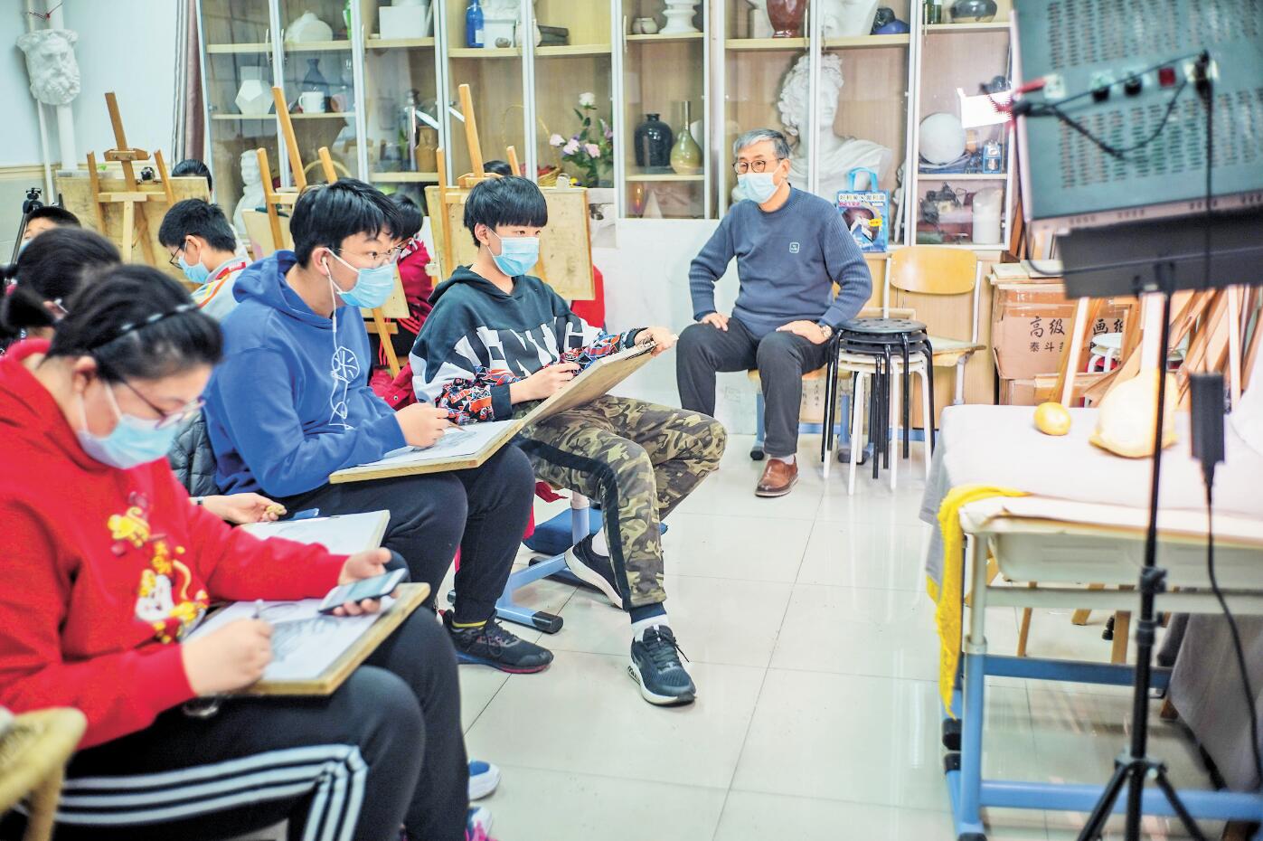 【深度報道】「雙減」新政威水 行業洗牌加劇 教培機構轉型何方