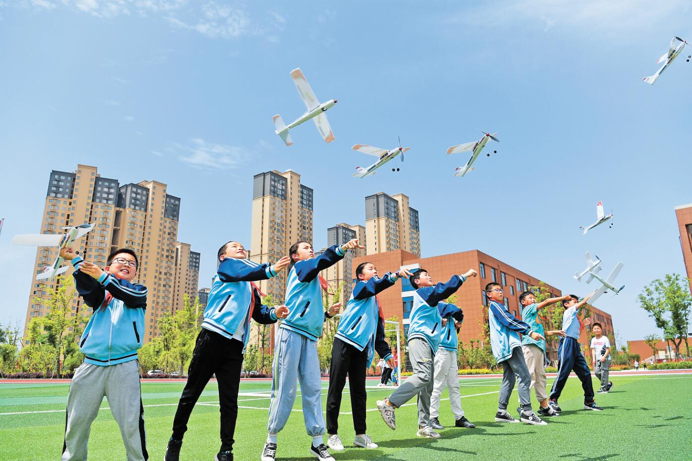 【深度報道】高壓調控不鬆懈 精準發力學區房  炒房空間越來越小