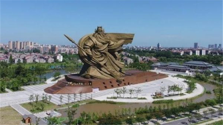 巨型關公像建了又拆 中紀委網站：3億多元說沒就沒