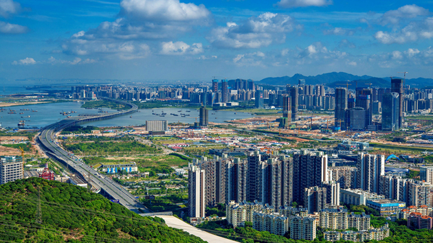 指《前海方案》全面支持香港經濟社會發展 盧錦欽提多項建議