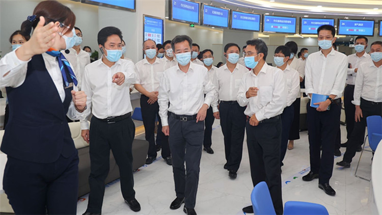 【中共百年 深圳故事】設粵首個「首貸」服務中心 深圳鹽田新行政服務大廳啟用