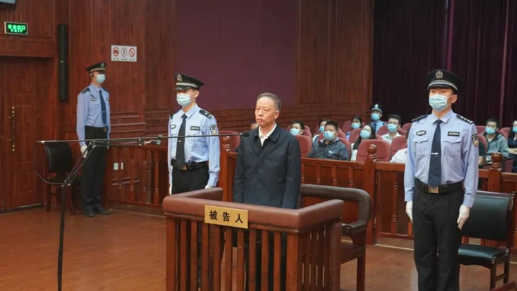 安徽高院原院長張堅受賄超7000萬被判15年