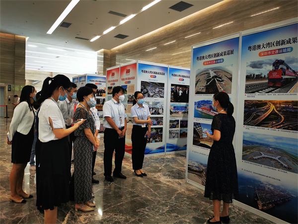 大灣區創新成果巡展亮相肇慶博物館 明信片被館藏