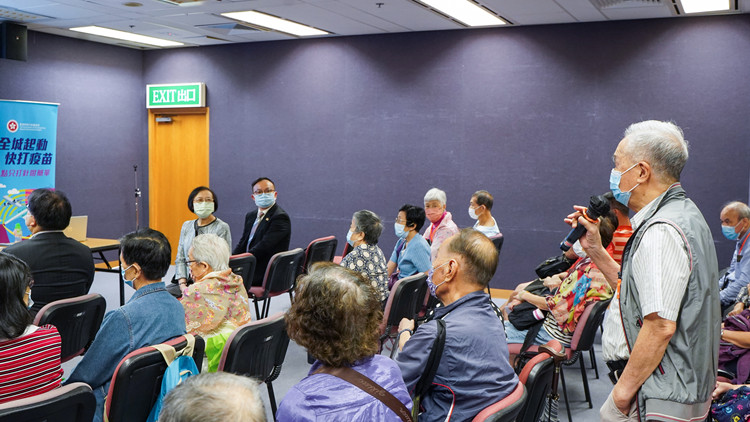 變種病毒肆虐全玩 政府再籲盡早打針