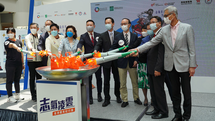 志氣凌雲圖片展為港人輸正能量