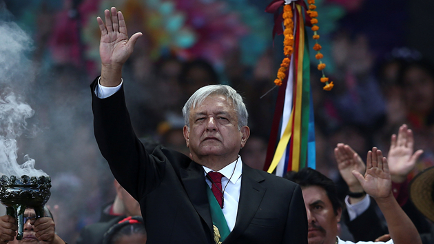 習近平就墨西哥獨立戰爭勝利200周年向墨西哥總統洛佩斯致賀電