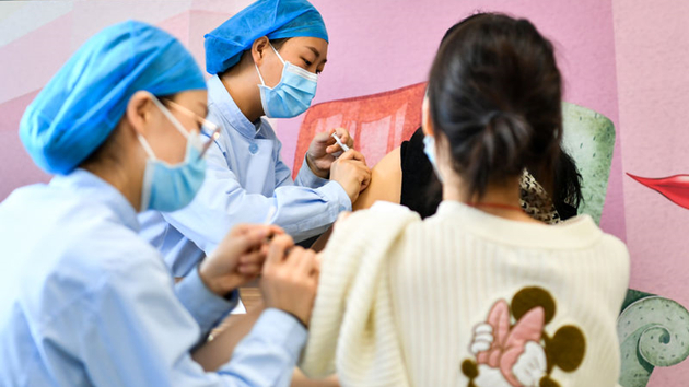 全國超10億人已完成新冠病毒疫苗全程接種