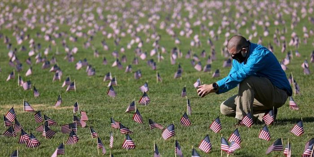 美國因新冠肺炎死亡的人數超過1918年「西班牙流感」死亡人數