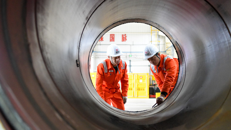 西氣東輸三線中段工程開工