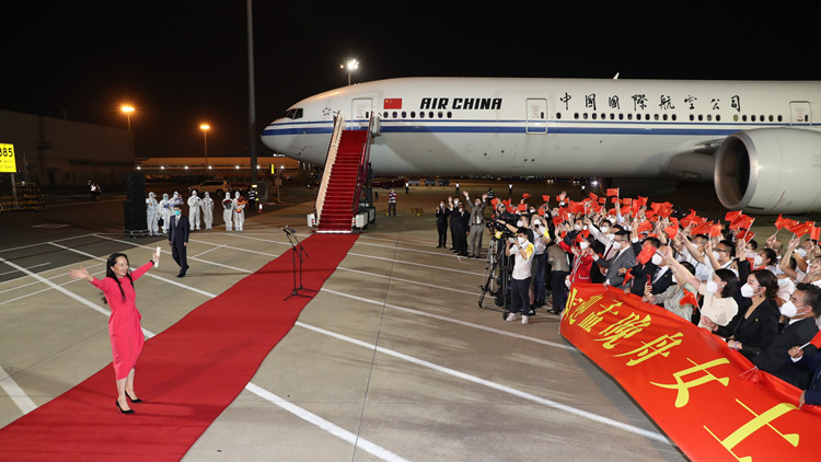 慎海雄：孟晚舟回家引發熱烈反響 央視各平台網民點讚人次超美加總人口